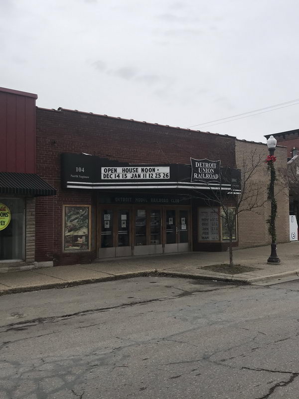 Holly Theatre - WINTER 2020